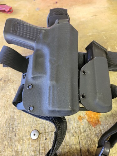 Fits glock thigh - 40,